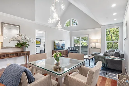 411 Park Ave Photo 1