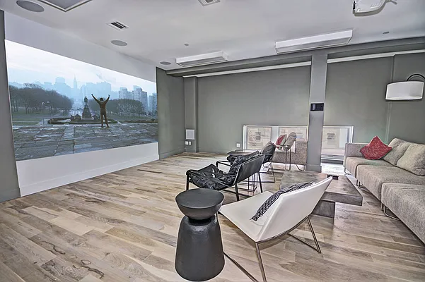 Rented by Level Group | media 12