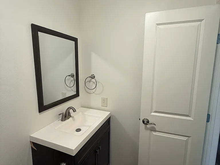 1711 Marble Ave NW #A — Photo 8
