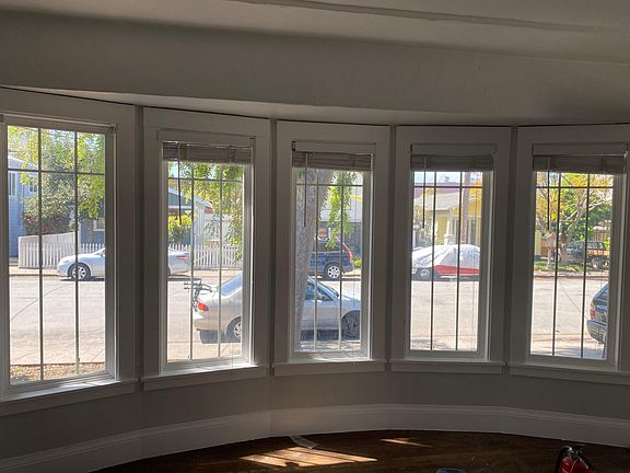 Front living room with a non functioning fireplace