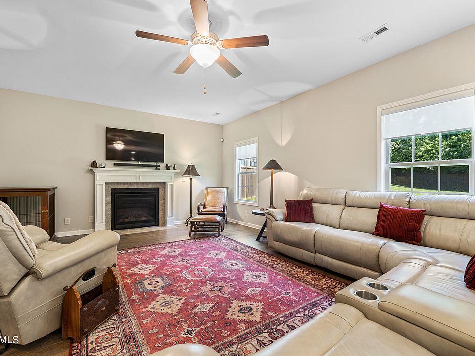 878 Festival Ln, Knoxville, TN 37923 | Zillow