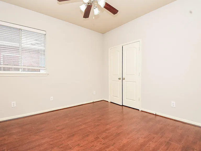 6014 Starbrook Creek Dr — Photo 24