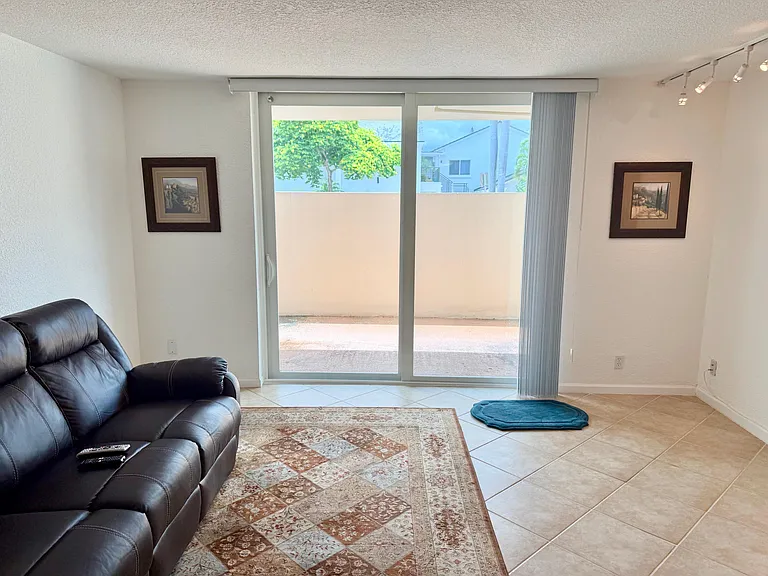 1000 Spanish River Rd #1B — Photo 20