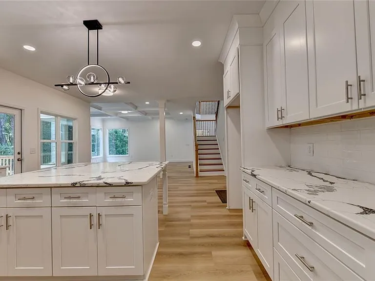 9135 Fox Trail Ln — Photo 22