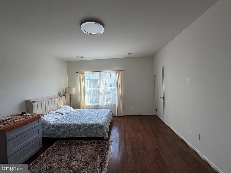 41717 McMonagle Sq — Photo 9