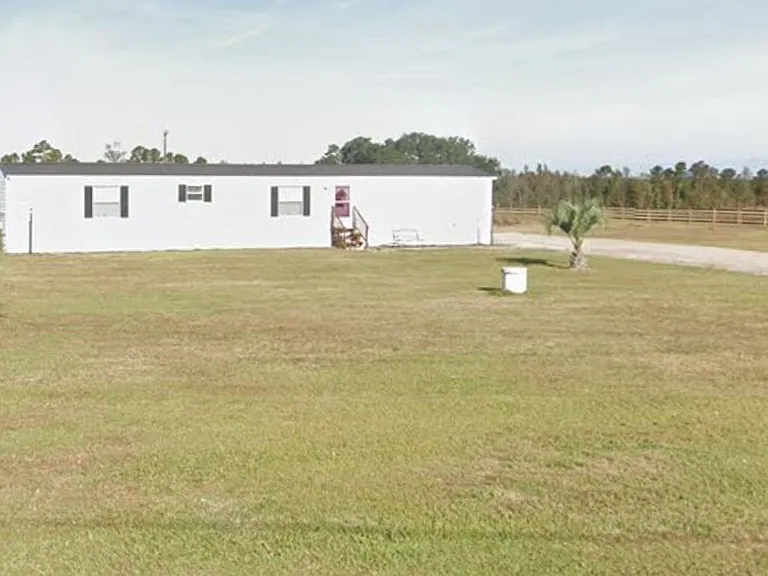866 S Creek Rd — Photo 1