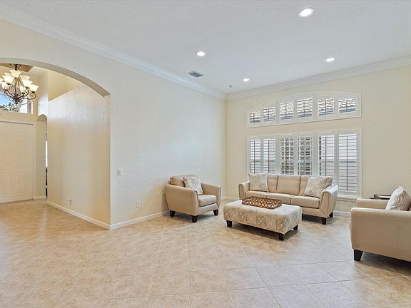 5th image of 6626 Camarillo Terrace Lane