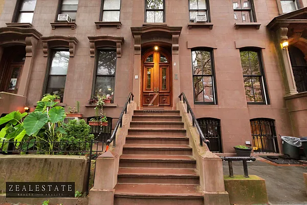 Rented by ZealEstate Group Inc | media 41