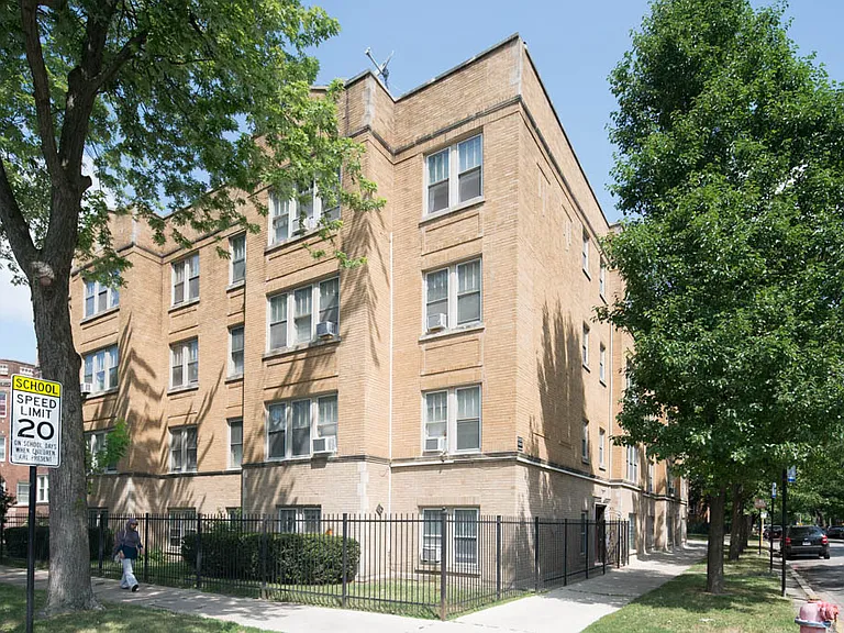 3906 W Argyle St #A3 — Photo 1