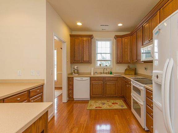 4th image of 507 Glebe Ln