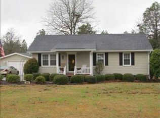 1548 Whippoorwill Rd, Hartsville, SC 29550
