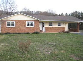 115 Tokibe Ln, Elizabethton, TN 37643