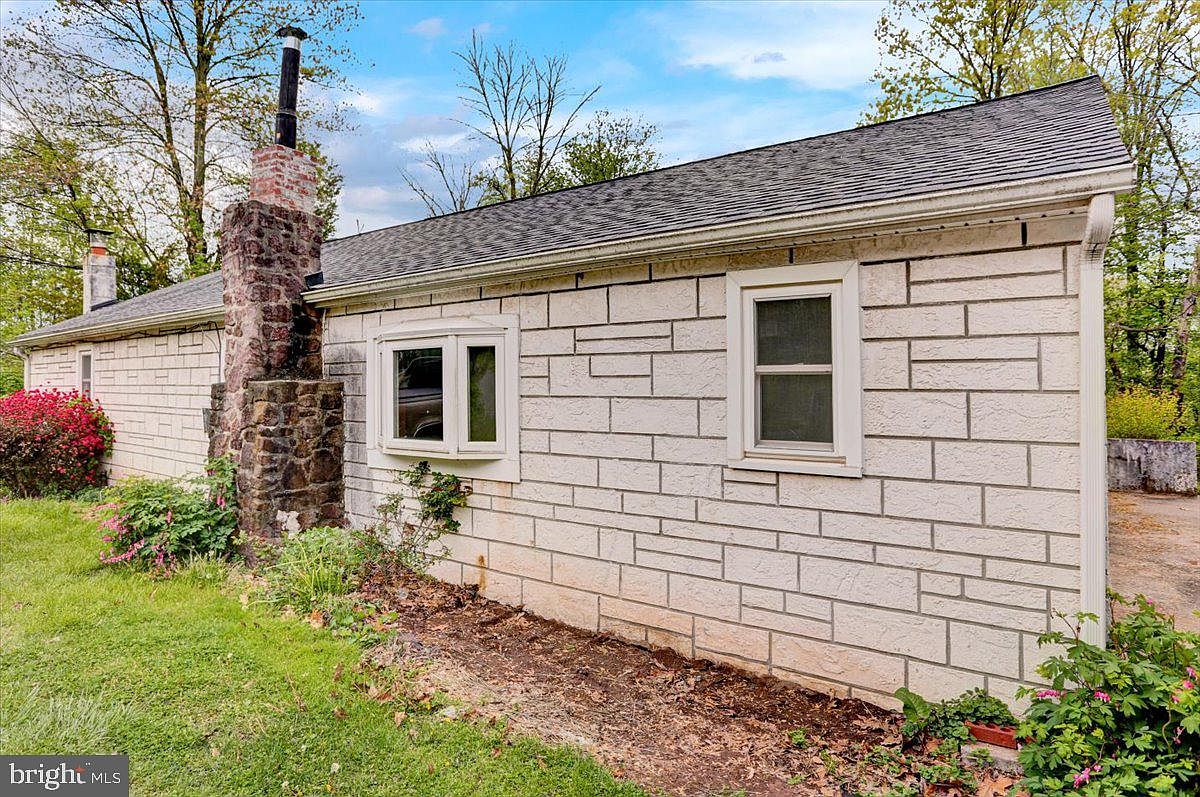 4469 N Twin Valley Rd, PA 19543 Zillow