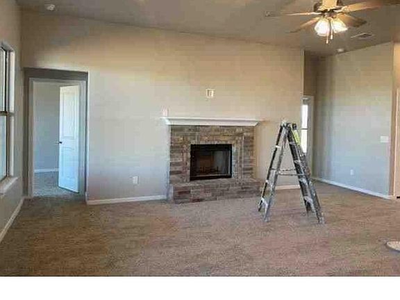 2nd image of 2750 Sorrel Dr