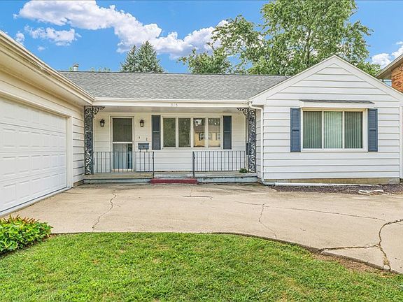 3rd image of 315 Riley Dr #W