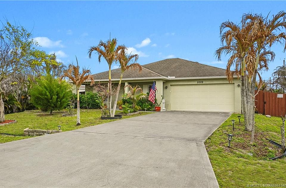1st image of 2009 SW Monterrey Ln