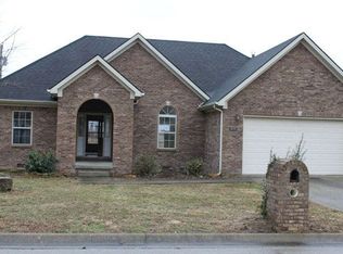 212 Autumn Ct, Berea, KY 40403