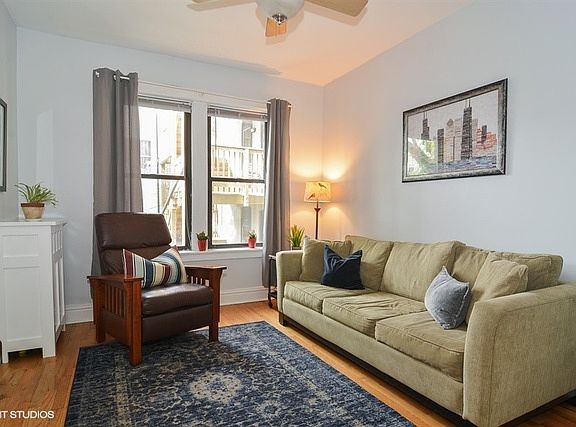 3rd image of 2314 W Shakespeare Ave #1