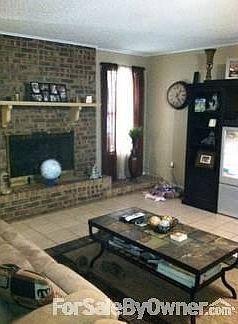 5th image of 443 E Greenfield Dr