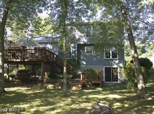 18706 Capella Ln, Gaithersburg, MD 20877