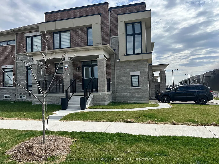 4 Singhampton Rd — Photo 2