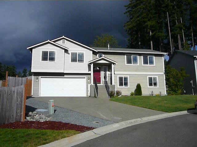1st image of 12105 129th Street Ct E