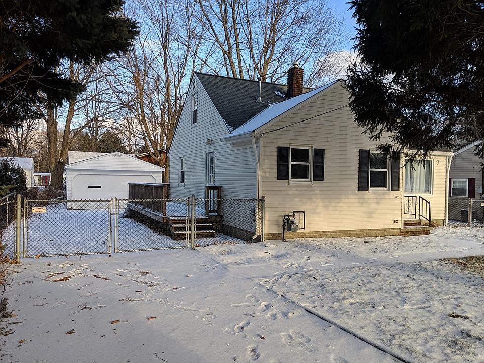 1st image of 7419 Southwood Dr