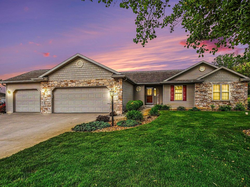 1st image of 57175 Garnet Ln