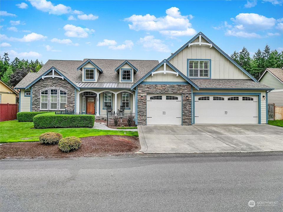 1st image of 704 Torden Lane SE