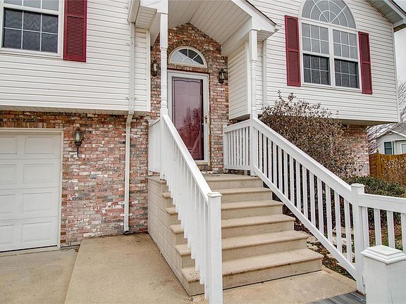 4th image of 44 Mimosa Dr
