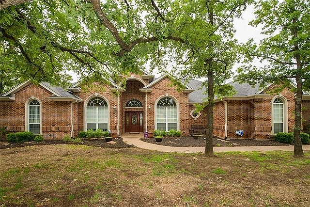 1st image of 3408 Winding Oak Ln E