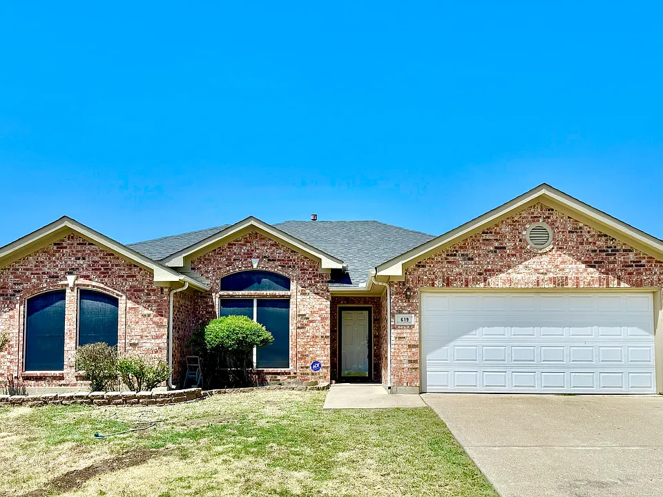 619 Douglas Dr