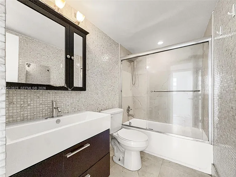 1455 N Treasure Dr #6H — Photo 24