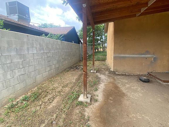 5th image of 30348 Riverside St