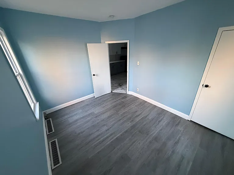 104 N Munn Ave #3 — Photo 5