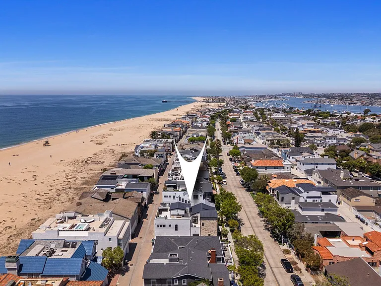 2037 E Ocean Blvd — Photo 61