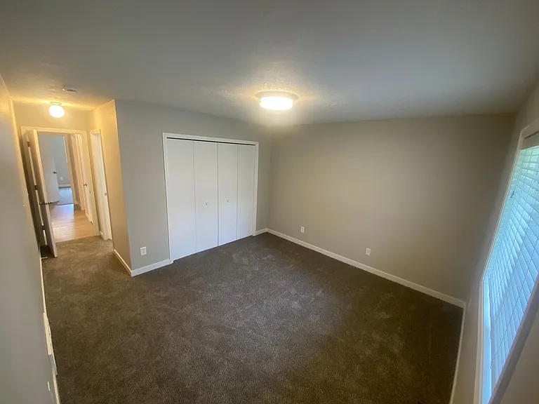 6926 N Old Fort Dr — Photo 26