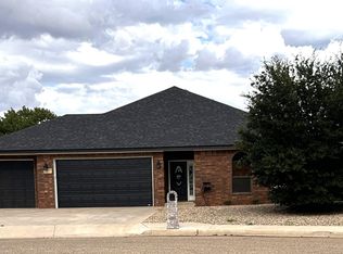 2217 Jadyn Ln, Clovis, NM 88101