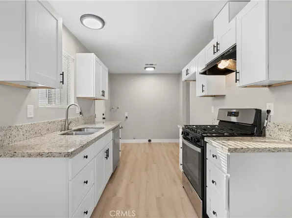 2327 Chanaral Ave, Hemet, CA 92545