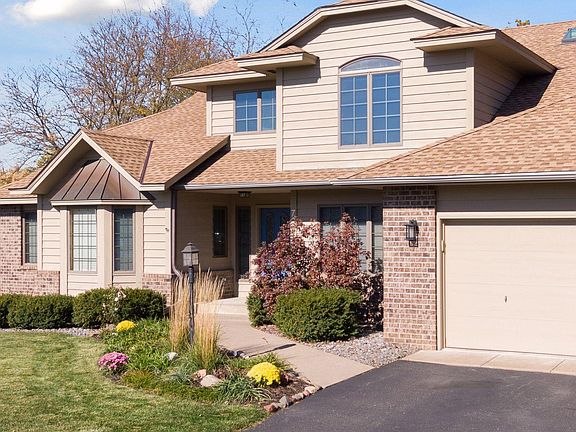 4th image of 703 Wesley Ln