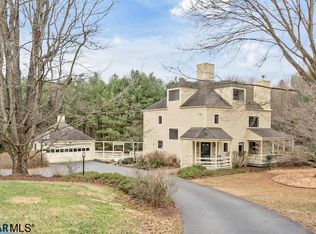 1870 Cobblestone Ln, Charlottesville, VA 22901