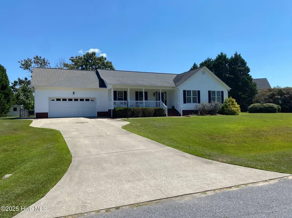 1149 Stone Creek Dr, Greenville, NC 27858