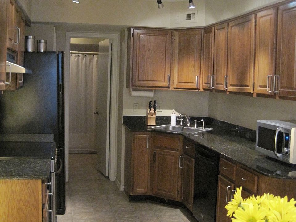 Granite Counter Tops and All New Appliances
