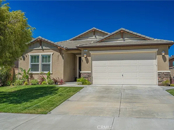 20311 Amorette Ct, Saugus, CA 91350