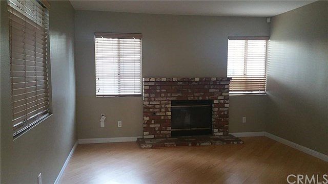 2nd image of 11454 Whittier Ave