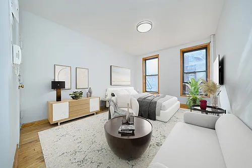 331 W 43rd St #4B Photo 1