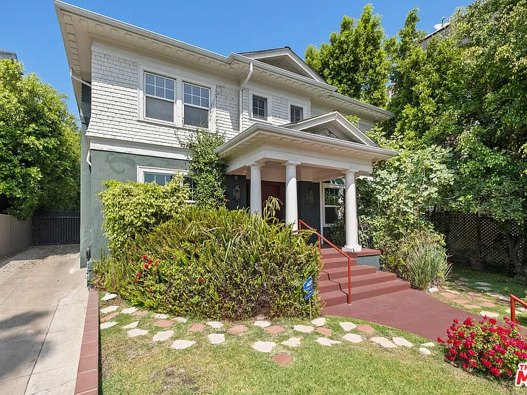 317 S Norton Ave — Photo 2
