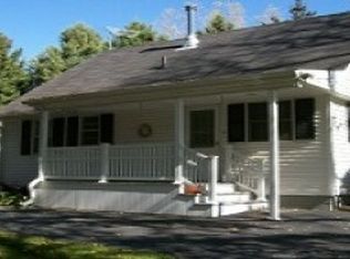 W7522 Shorewood Ter, Delavan, WI 53115