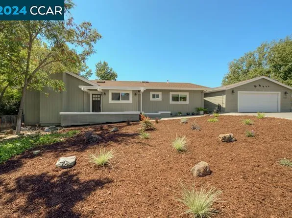 201 Livorna Heights Rd, Alamo, CA 94507
