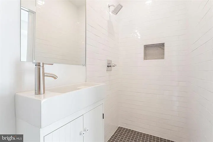 4019 Haverford Ave #2 — Photo 18
